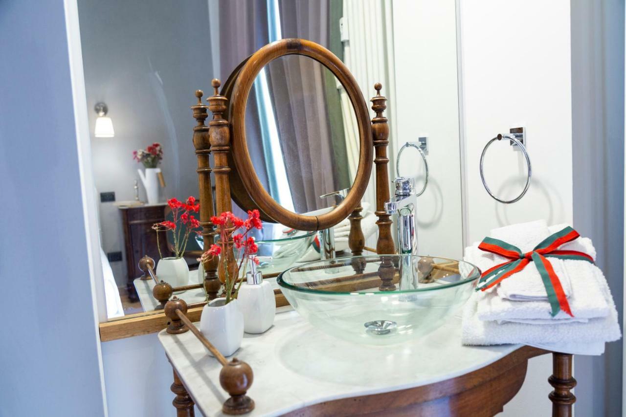 טורינו La Luna E I Falo Luxury Accomodation מראה חיצוני תמונה