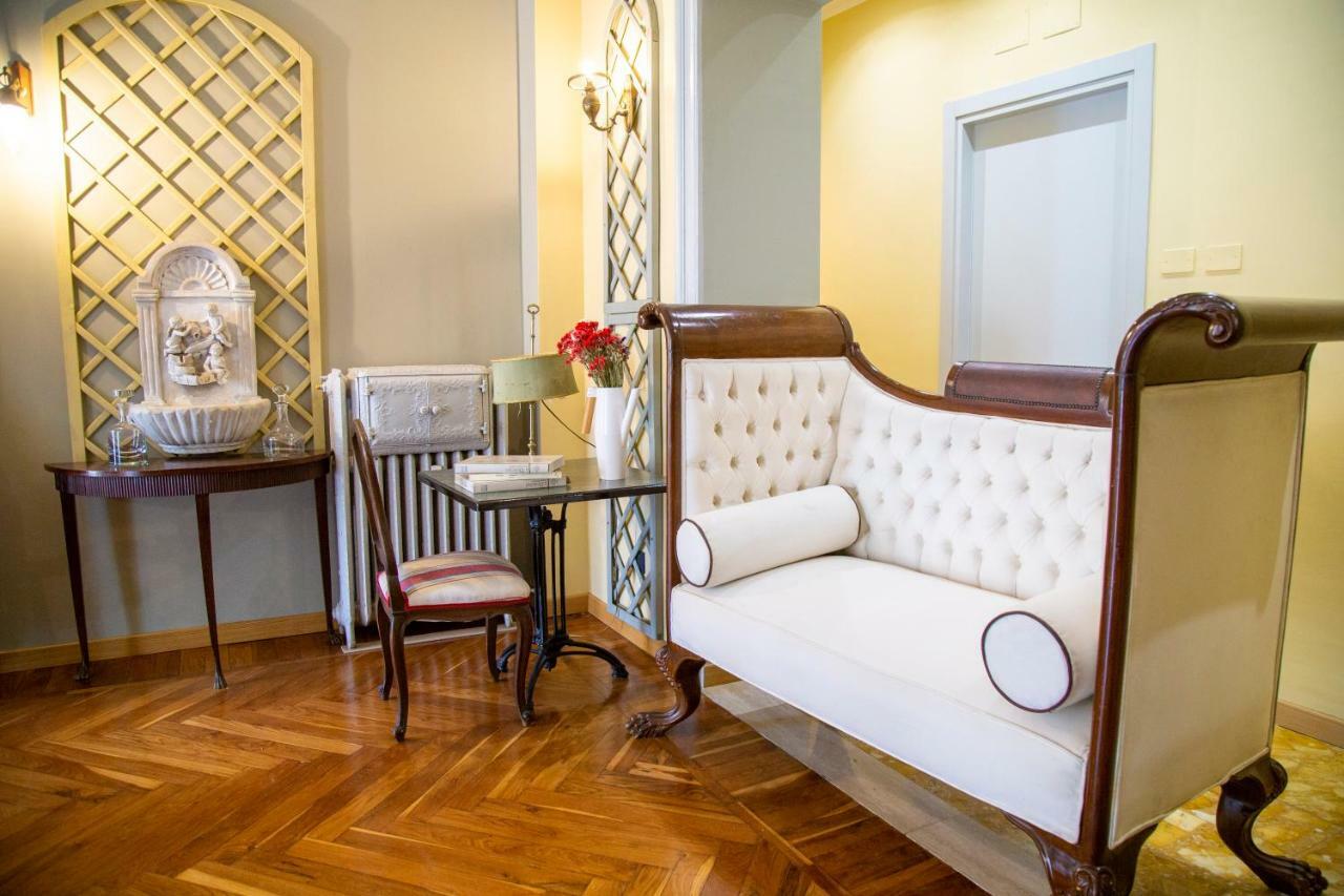 טורינו La Luna E I Falo Luxury Accomodation מראה חיצוני תמונה