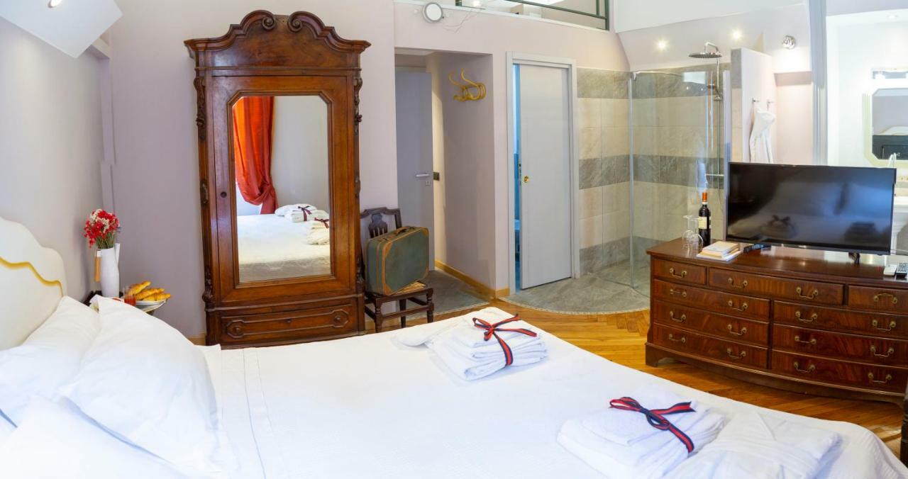 טורינו La Luna E I Falo Luxury Accomodation מראה חיצוני תמונה